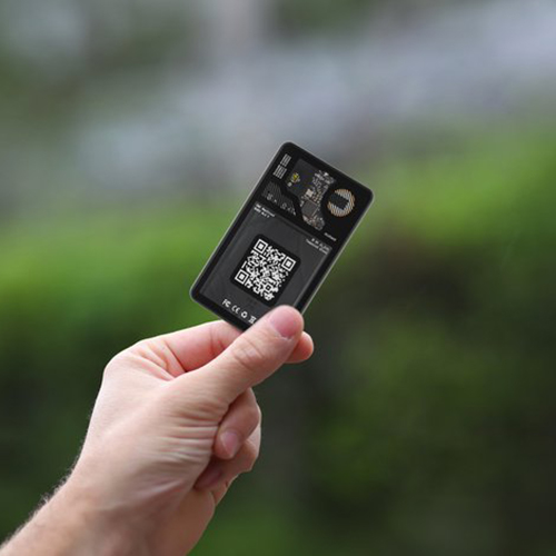 Rolling Square – AirCard – Bluetooth Tracker